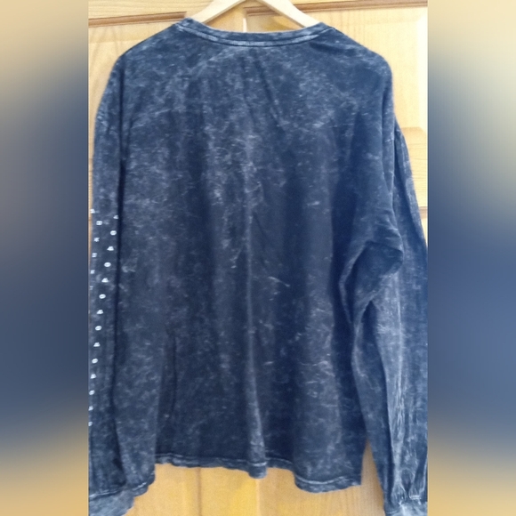 NWOT/Men's PlayStation Long Sleeve - Picture 4 of 5